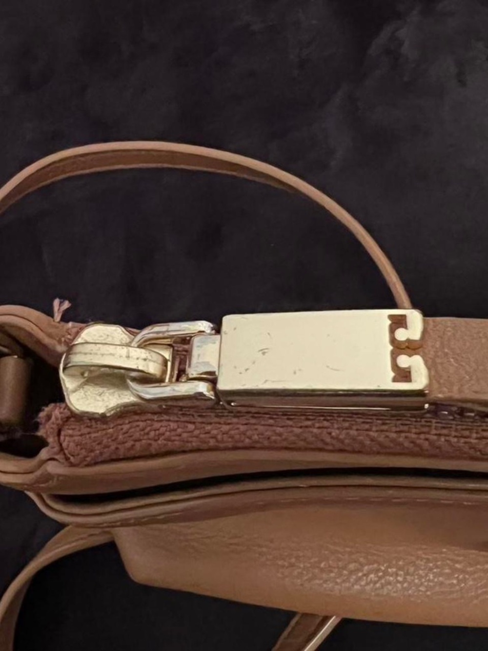 Tory Burch Crossbody Bag - Picture 6 of 8